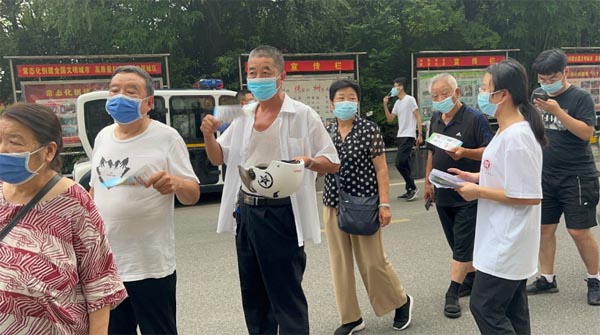 �������R�����ģ�����֮��¶�hâ