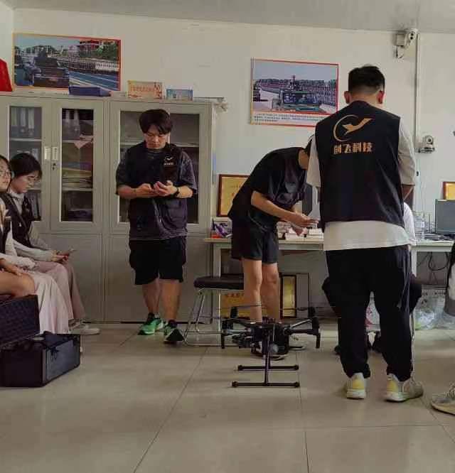 ɽ�|������W(xu��)����(chu��ng)�w�Ƽ�����(sh��)�`�F(tu��n)�_չ�����r(n��ng)��(zh��n)���µġ���Ұ���{(di��o)�顱