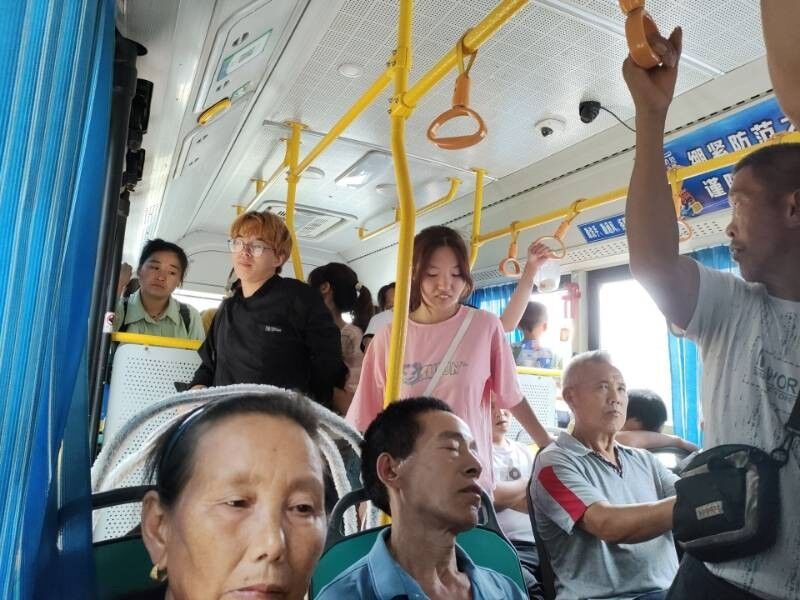 ���S�����룬�����˽��{(l��n)Ϫ�ڴ�a(ch��n)�I(y��)�l(f��)չ