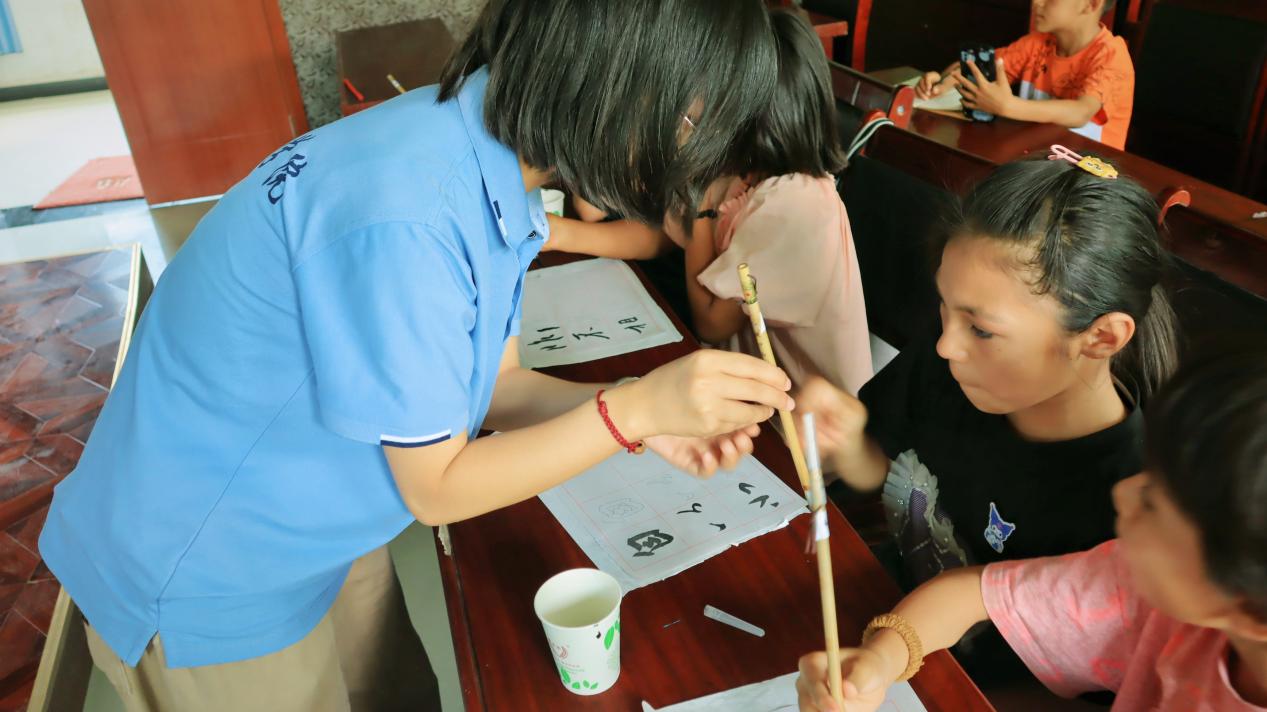 �(y��ng)���������c��(��i)ͬ��