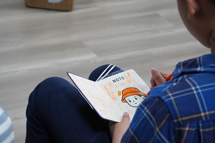 �����R�r�ǻ۶࣬ů�����������L