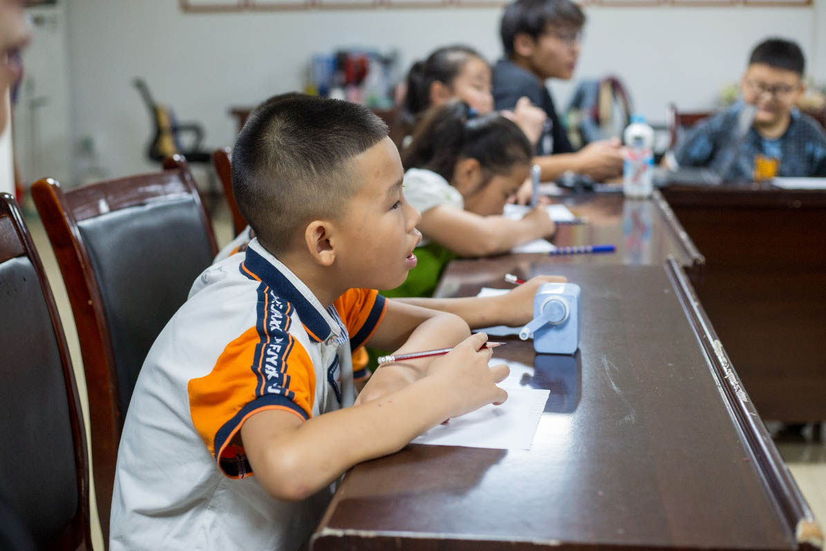 ��ҕ���������������ӏ���Ʒ�������R