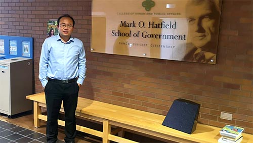 ���ӺÌW(xu��) �ͺϹ��M(j��n)������85���󲩌�(d��o)���W(xu��)܊�ĳ��L(zh��ng)���ؼ���