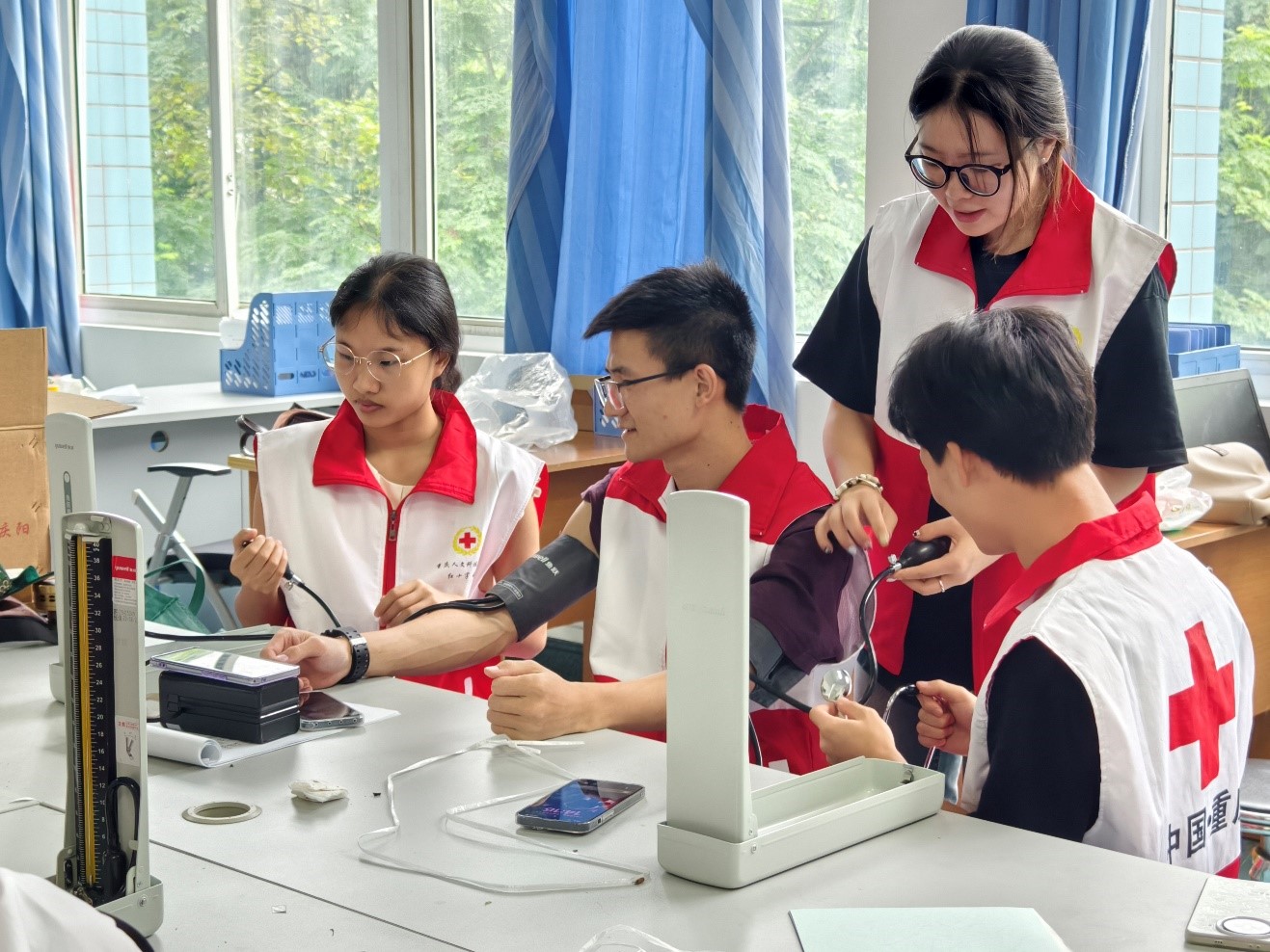 �ռ�����֪�R��������ȫͯ��