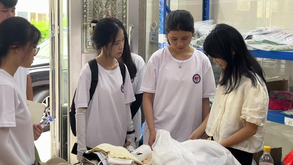 �V�|ʡ���Zˇ�g(sh��)�I(y��)�W(xu��)Ժ������ͻ��ꠔy�֡�С�ڽz���{(di��o)�Ѓ�(n��i)�®a(ch��n)�I(y��)�