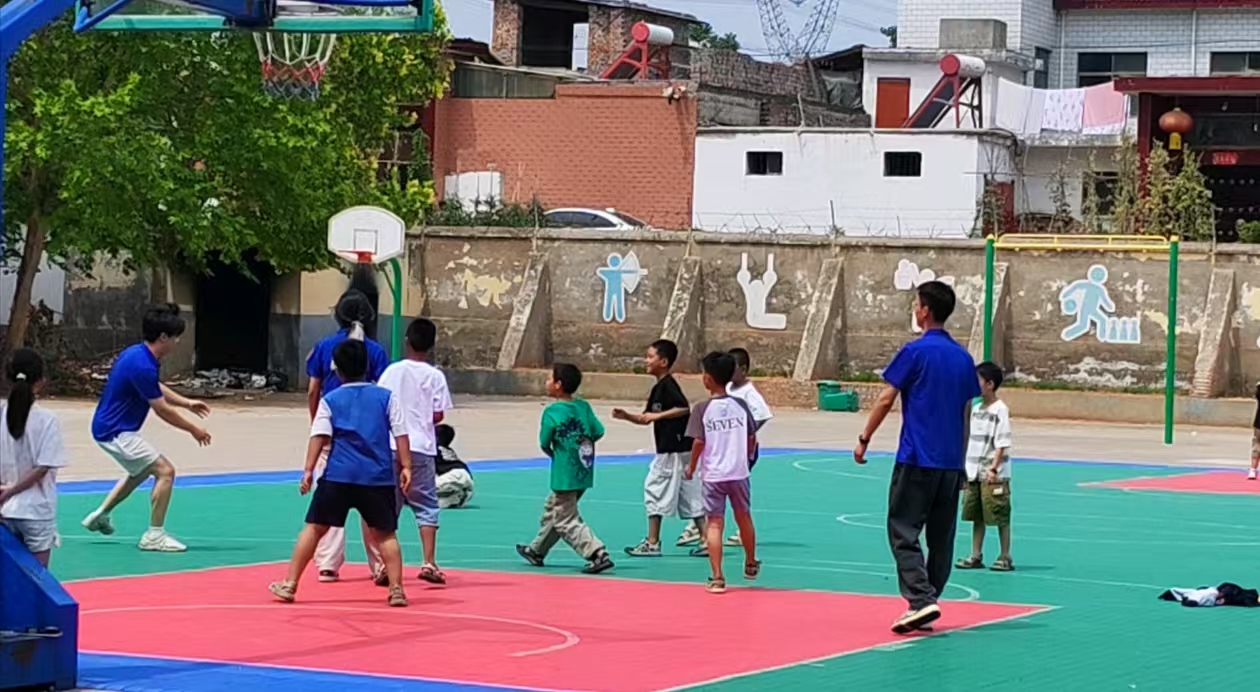 ���Z��?qu��n)l(xi��ng)���Z��ͯ�С����۽��l(xi��ng)�庢�ӵ���������