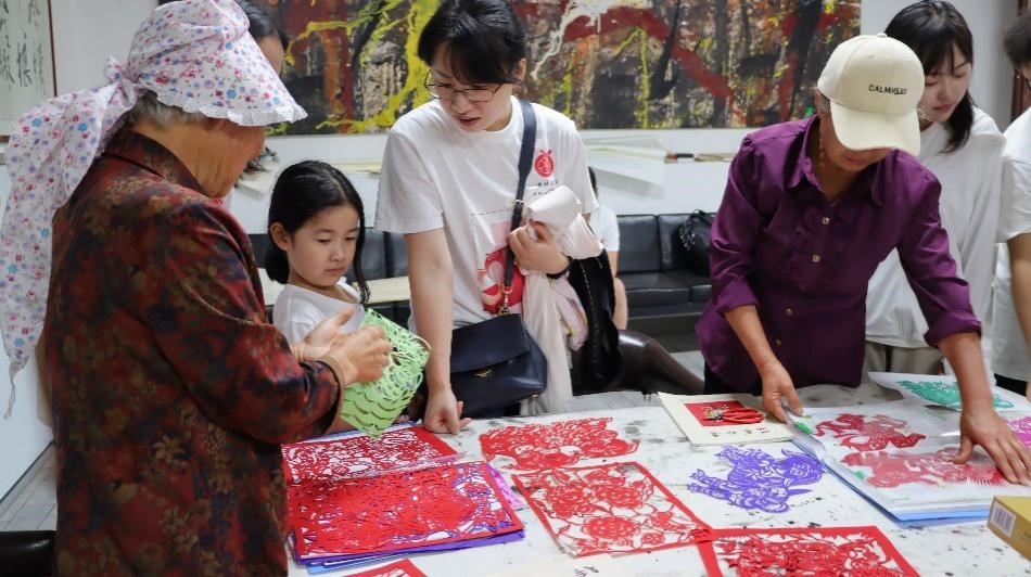 ���֡�Ҋ�Ӱ���̽��ʥ�����}�����з��z�L��