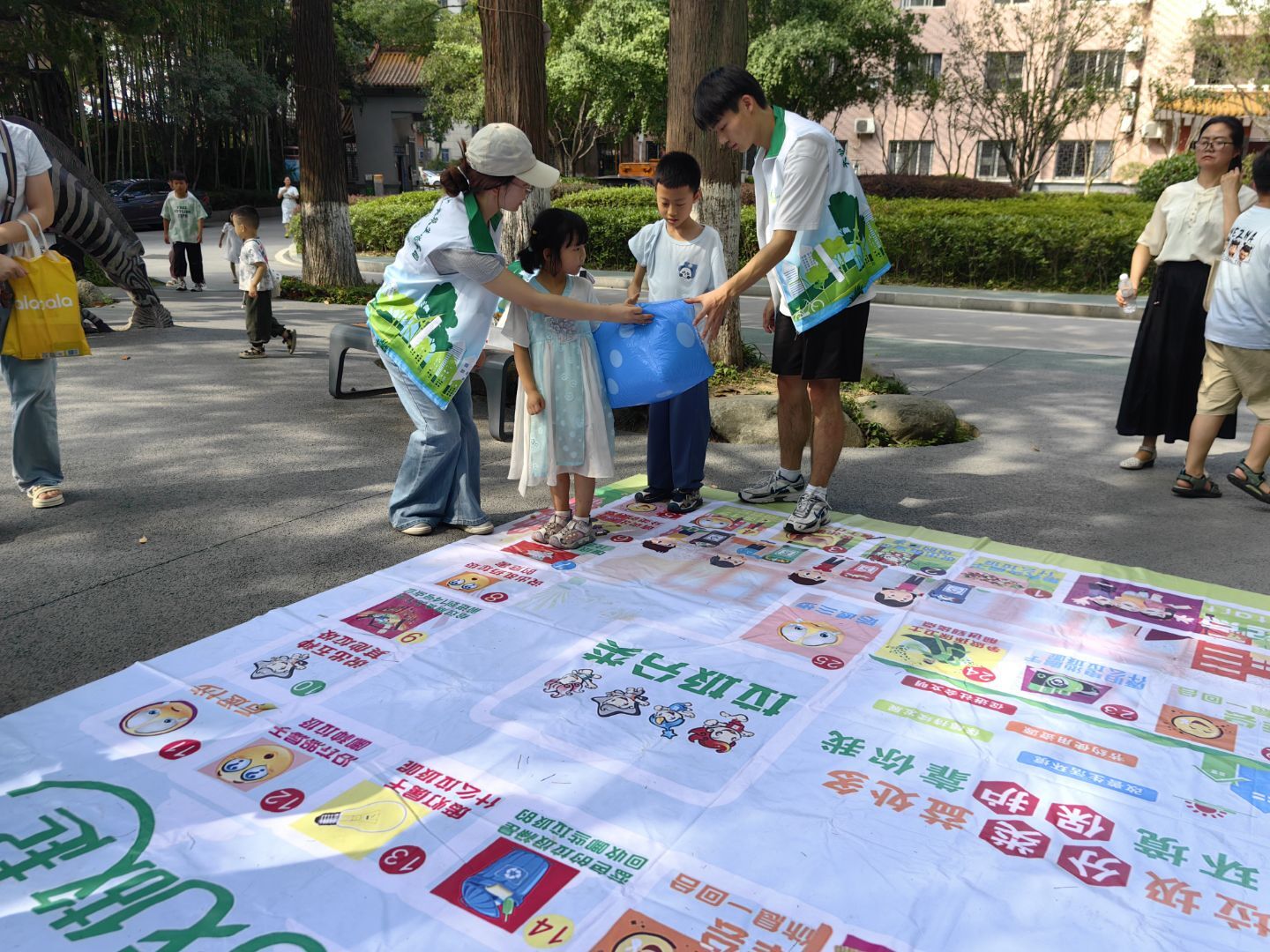 Ԣ���ژ����h(hu��n)���������w� ���� �����w�����ںϭh(hu��n)��֪�R�����I�Gɫ�L��