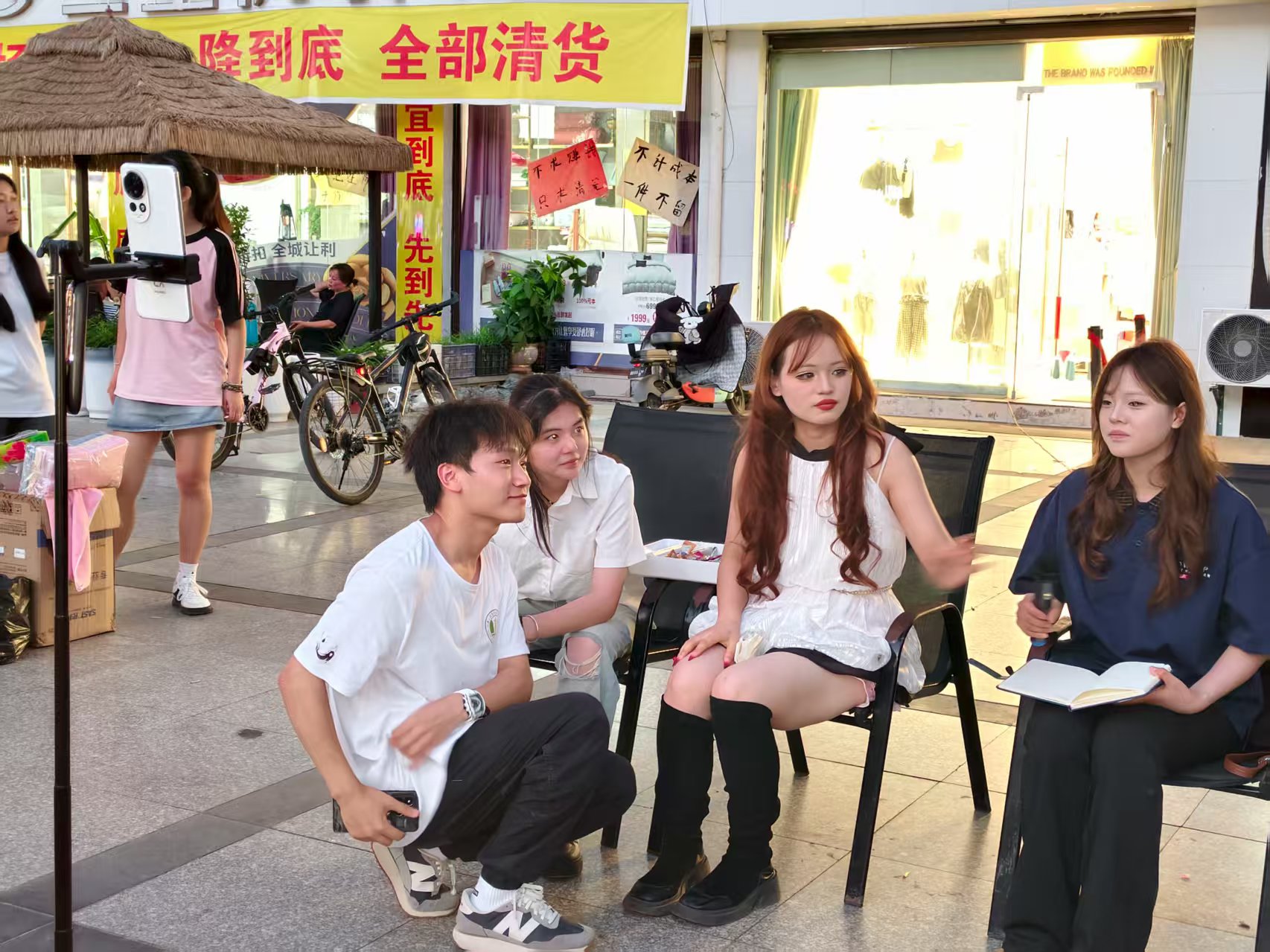 н��ˇ�ݻ��ķ壬��S�ഺ������