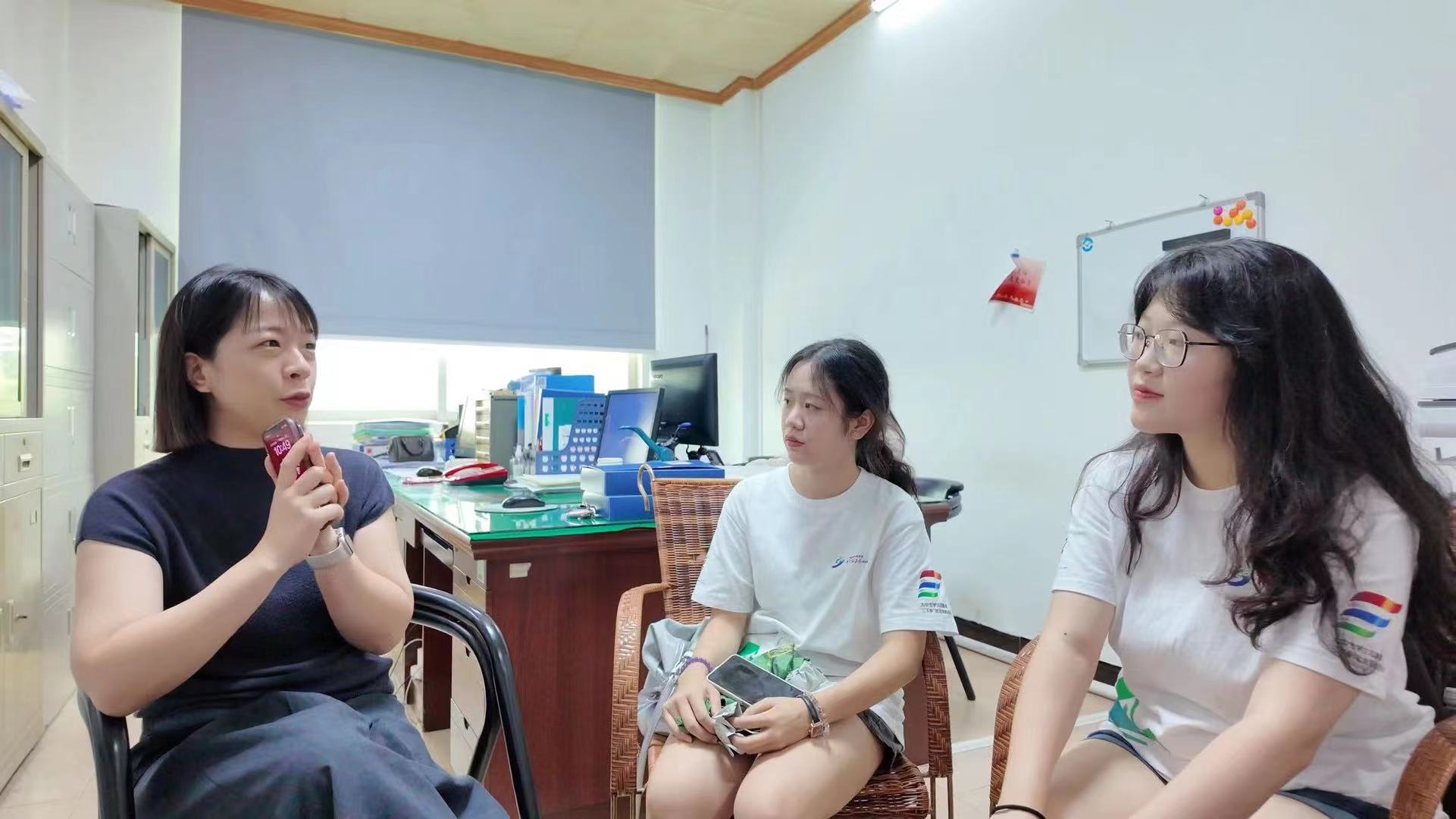 ��̓���У��Vؔ�󘷡��ɡ���ƣ���`�F���볱���մ��°lչ