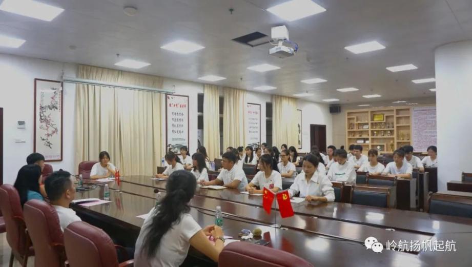 ���X����������`����_�����ӆT���