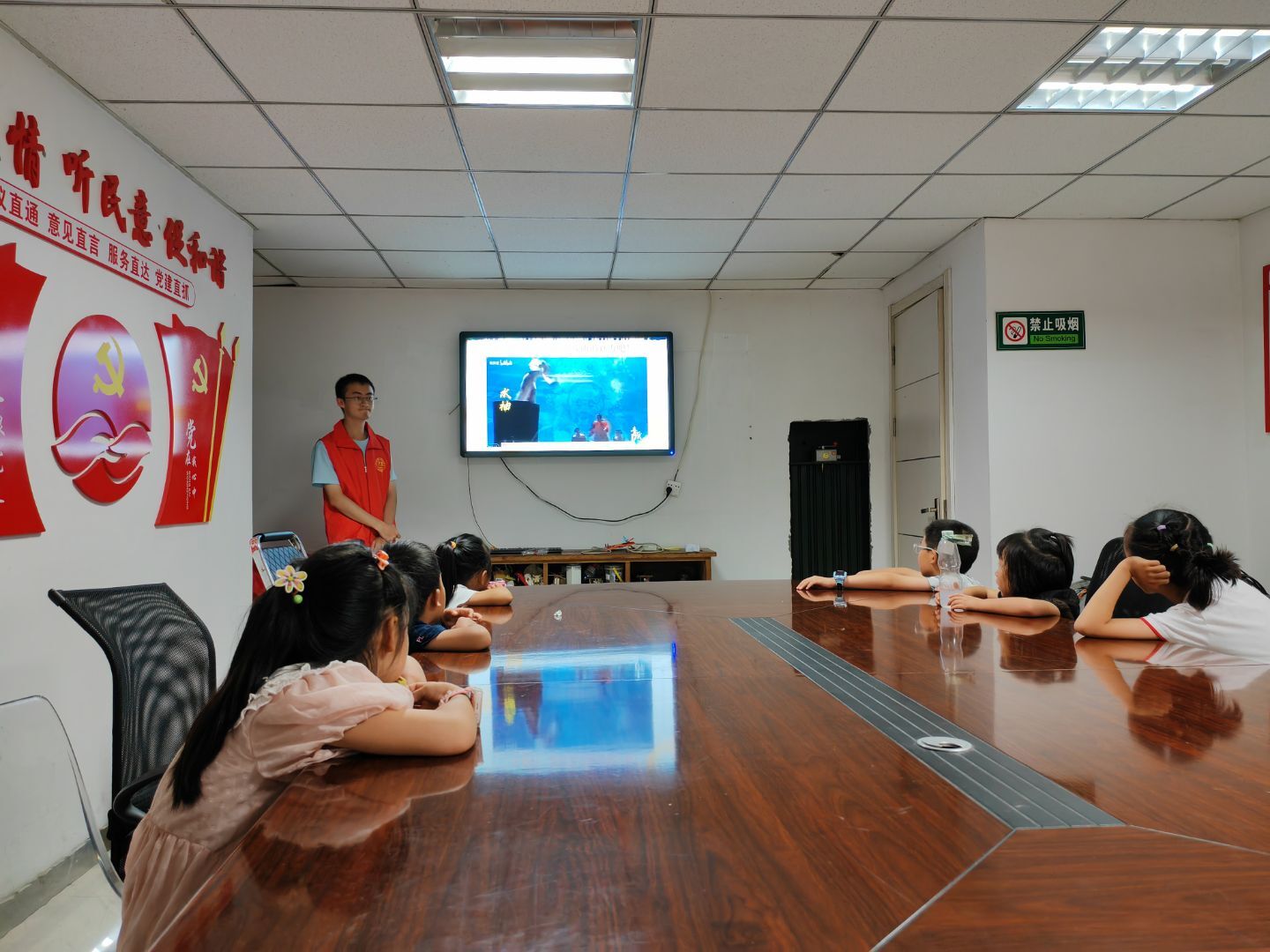 ��������w�P;�������ք��{��