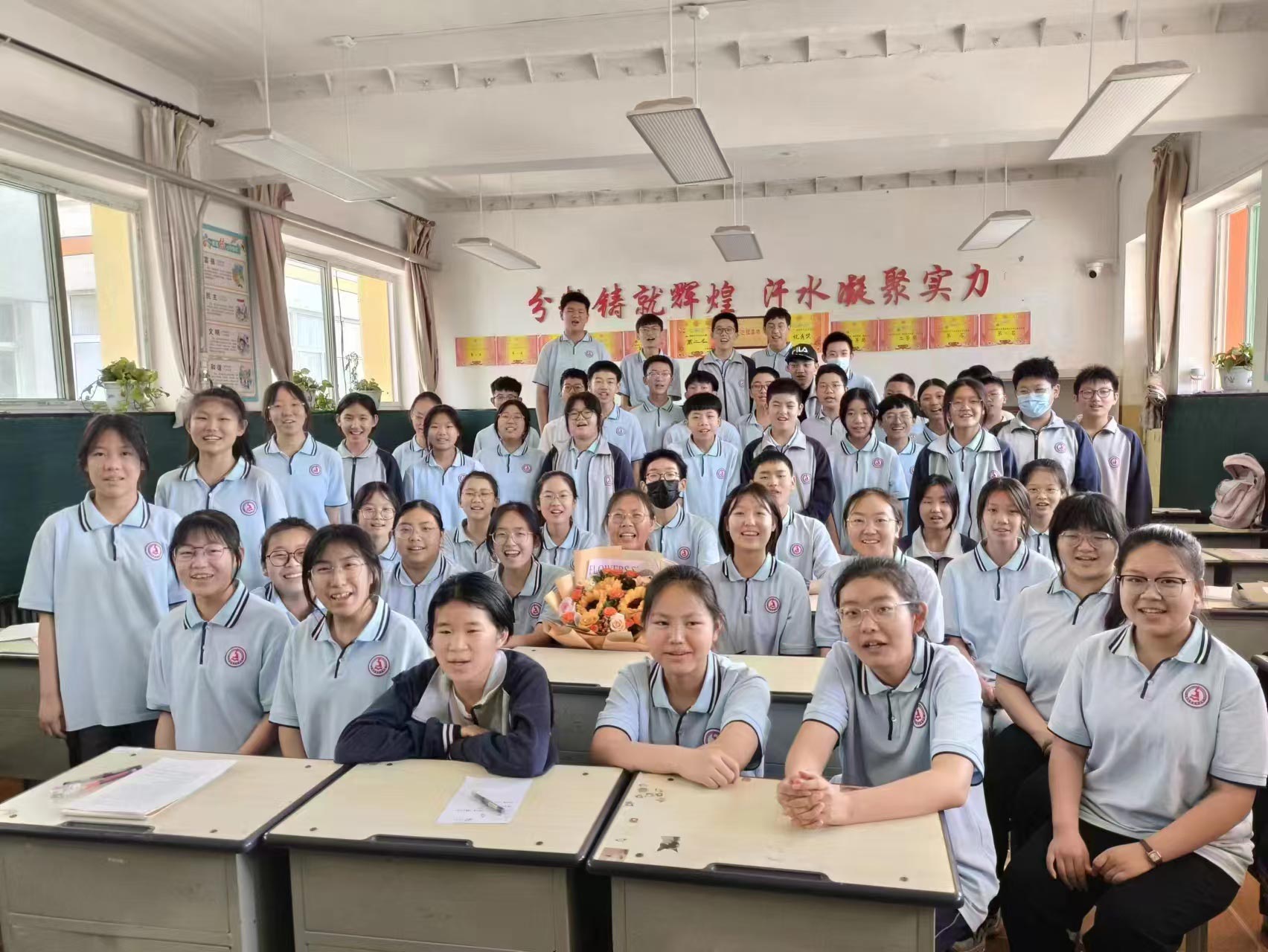 �ഺ�����{�죬��W�������������պ����I