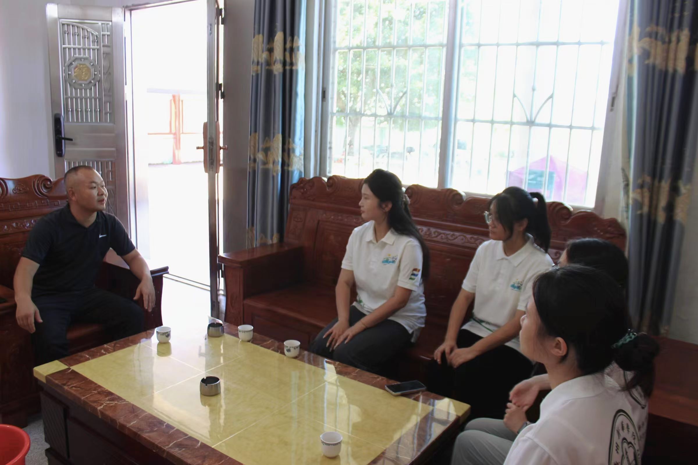 �������ǧ�f���̡����ഺ�I���l(xi��ng)�����d�����V�����A�WԺ��Դ���rͻ������δ�Č��`̽��