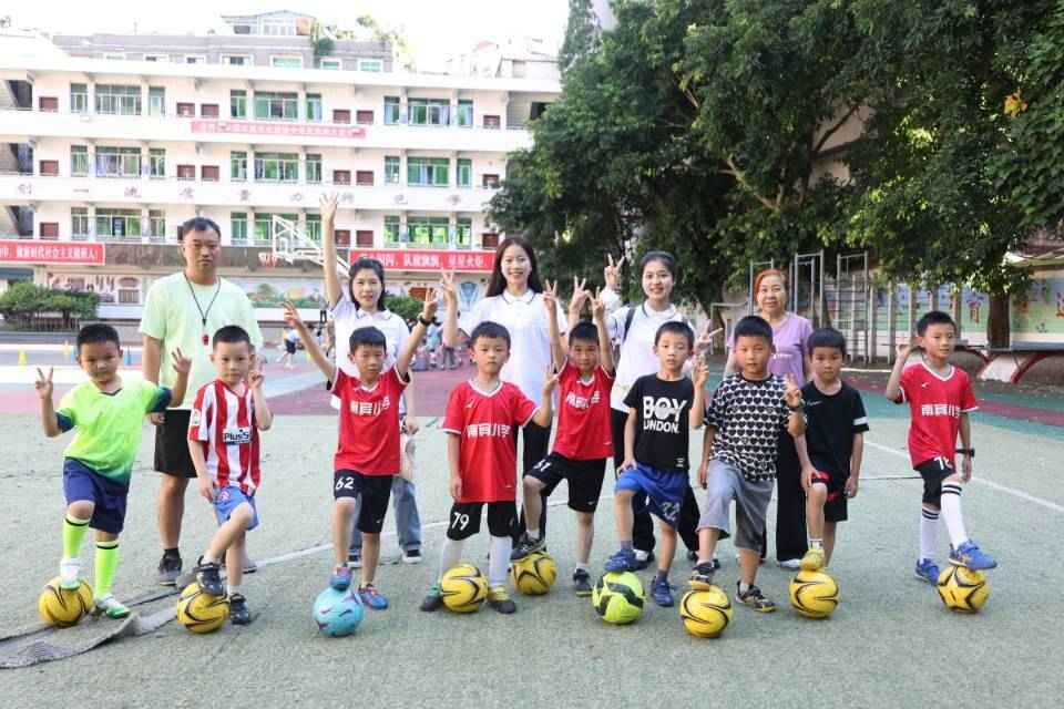 ���w�|֮�� ��ͯ��֮��