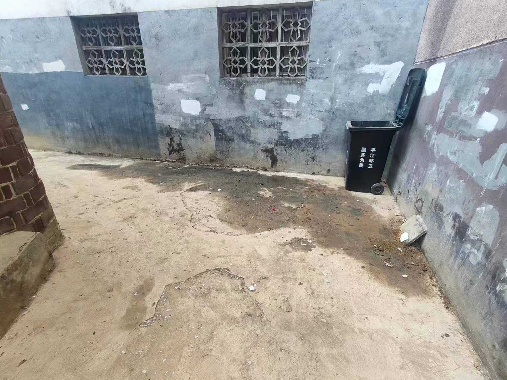 �y�������ˮ�ۣ����Lƽ������ò