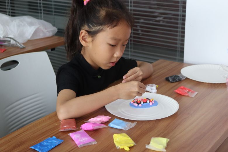 �����Ę�V��ͯȤ�����z