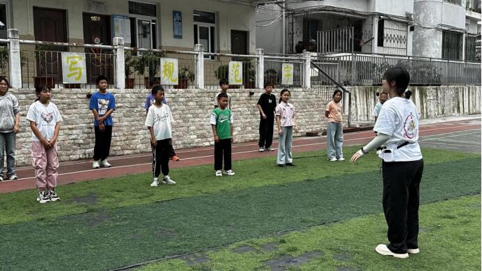 һ����W��j��������������WԺ������Ӌ����¹�Q��־Ը������_չ���y������