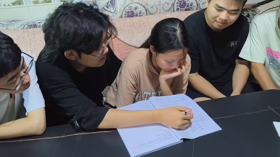 ���Ă��f������ʯ�󡰼��T�o�����ڄ��w