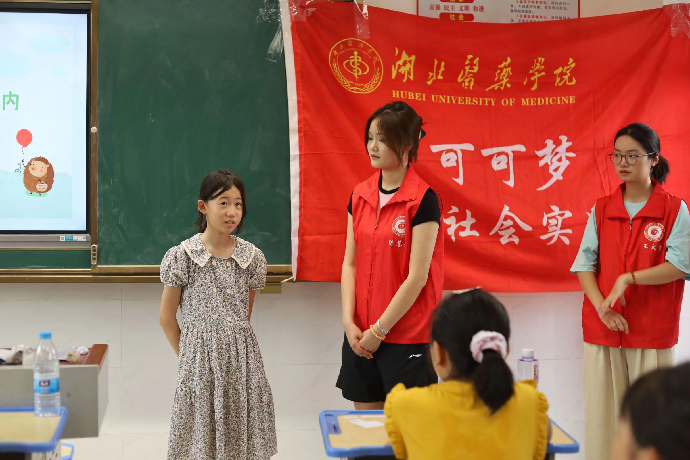 ���tˎ�ɿɉ��߲ʼ��ڣ�׌�ഺ�c�l�����d���p�򱼸���