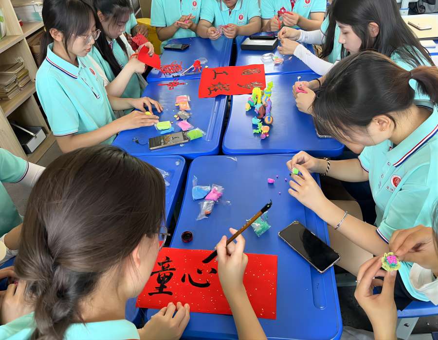 ���A������y�Ļ������M������Ո�M����������ȥ�������W���_չ���A�����̡��Ŀ