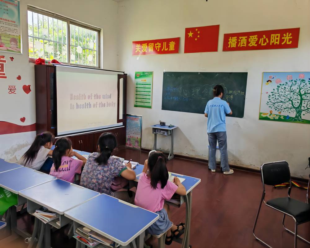 �����o(h��)��ͯ�������o(h��)���������L(zh��ng)�����������~�ݡ��������(hu��)��(sh��)�`�F(tu��n)���f��(sh��)�`����