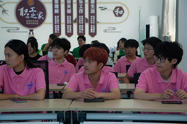 �c�c�Ǡq־Ը���v�F:�y����^������С�������ڌW����ƪ��