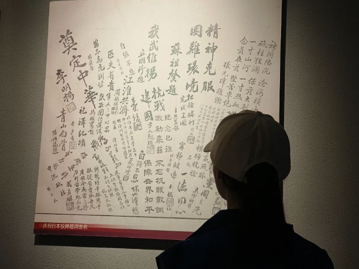 ׷���tɫ���E���`���ഺ���