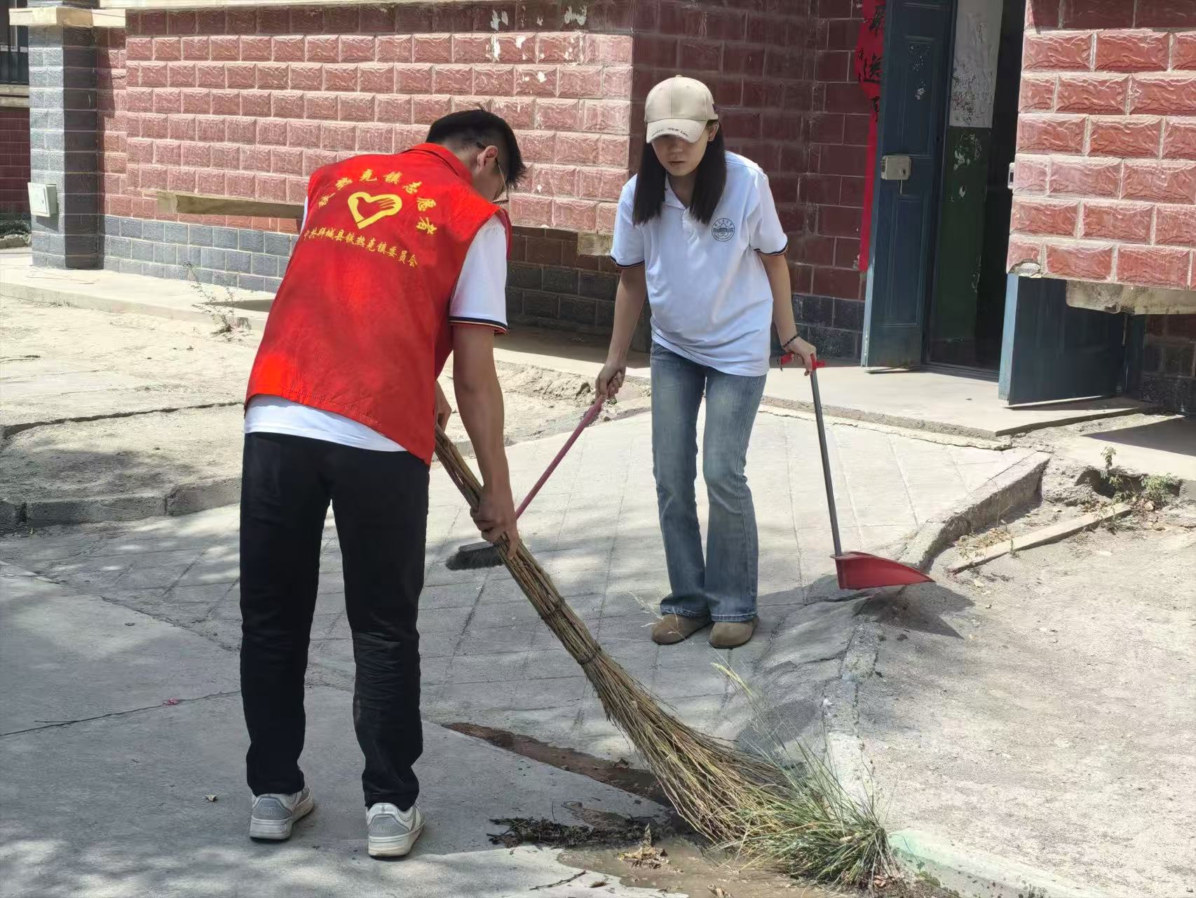 �tʯ��Y�H�������ഺ־�߽֞���