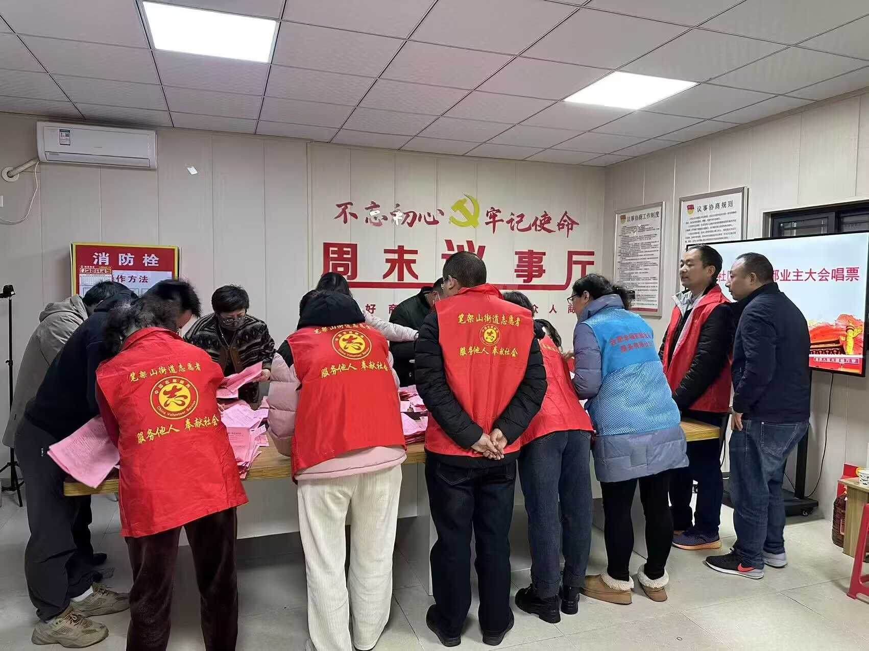 ��^�ڄ��c��ȼ���ţ������������C��^