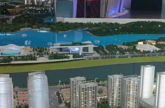 �����g���ܼ��l��ò���������I�Ի�������