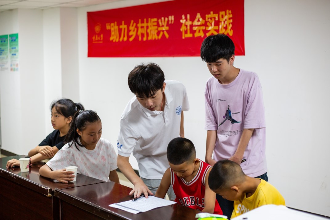 �����l�����d���_չ��^��һ�n  �����ؑc��W�L誕��匍�`�F�_չ��^�n��