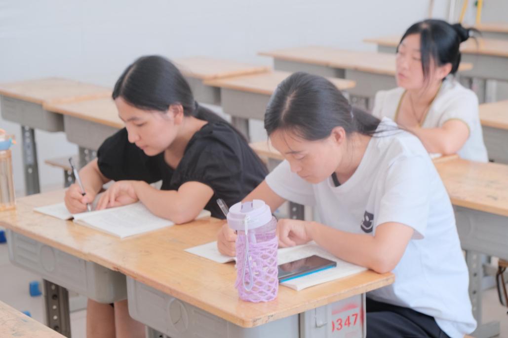 ���s�l���Ļ� �����������d