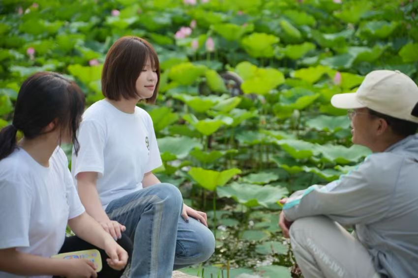 �̏R��ɻ��a�I����W�������l�����d��̽���c���`