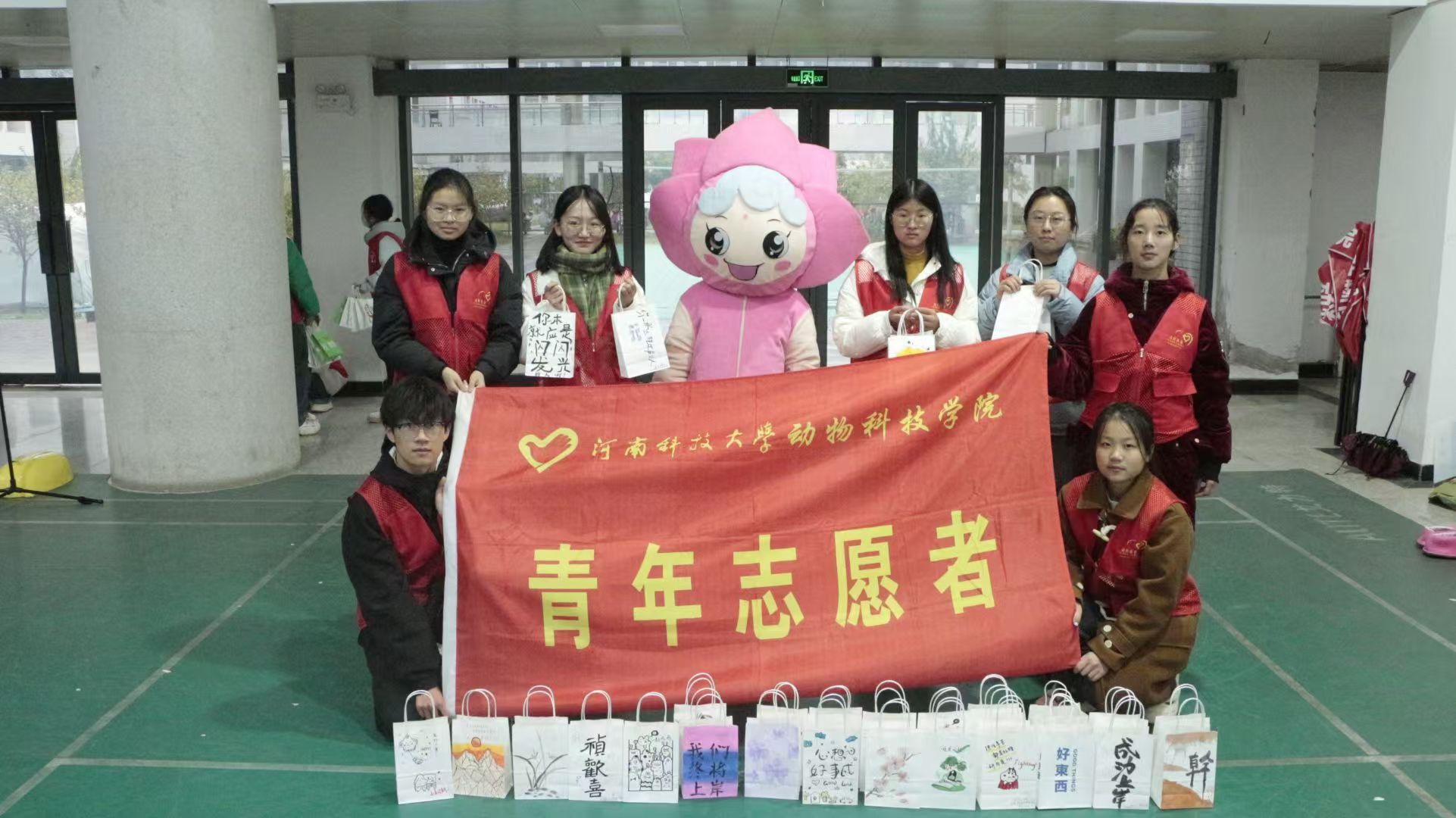 ���С�;�ǹ⣬�����h��