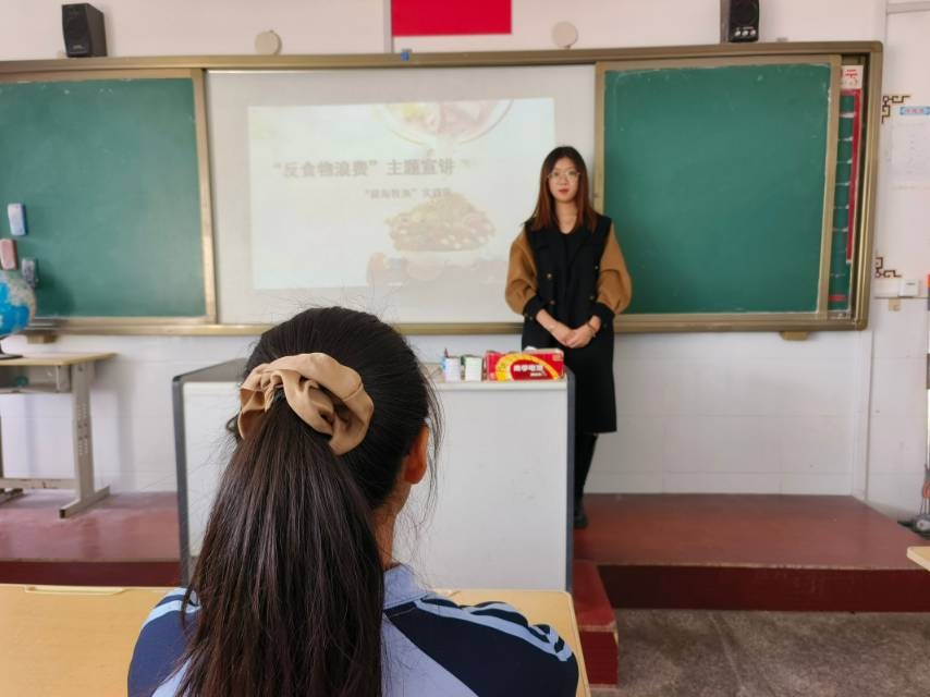 �Ž^ʳ�����M��ӭ������δ��