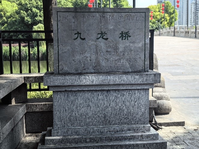 ̩Ժ�W�����ڌ��`���vʷ����񳯣��ഺ���Eӡ�Ř�