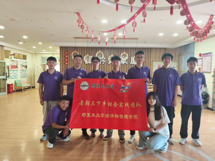 ����ľ��W ���y�g��飬�ഺͬ�С� ���`ꠣ����ഺ֮��ůϦꖣ��L�;��������D��