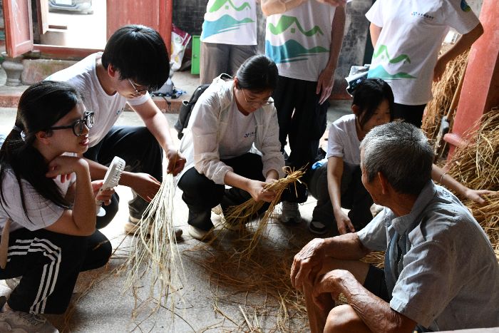 �V�|�Ƽ��WԺ����퍂�н���������zͻ������M�϶���̽�L�������z�������Ļ�������ƪ��