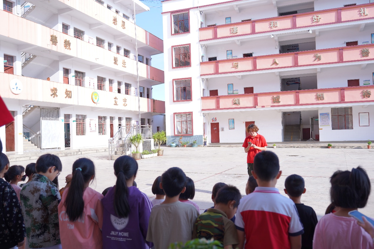 ���С��ң�Ц���f��