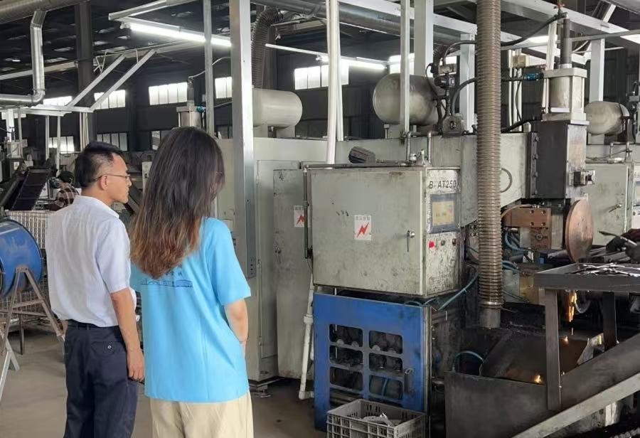 �Ӻ���W����I(y��)�Ҿ����{(di��o)�ЈF�����K������܇������޹�˾����a����a(ch��n)�I(y��)���g��