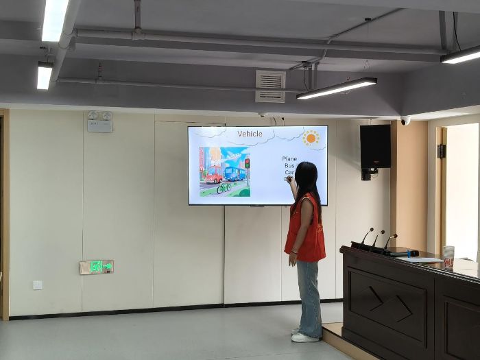 ���ݹ��WԺ�W�������l(xi��ng)�p�M�Ŀ��ȤζӢ�Z�n�����c�����B��ͯ����