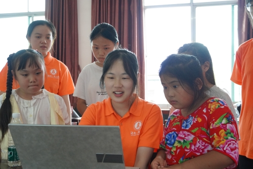 ��AI��P���L�l��ͯ��