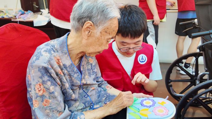 �L����W������ů�������H���ഺ���չ�L��