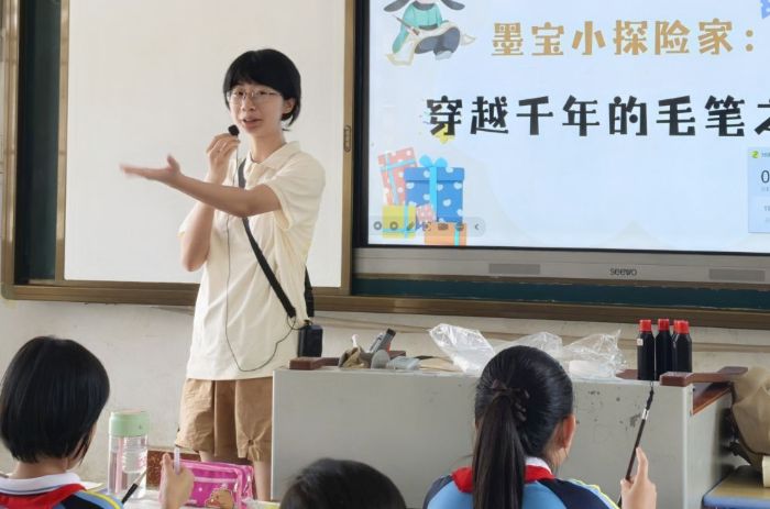 ī��ͯȤ����;��(sh��)�`�F(tu��n)�ɆT���I(l��ng)���ӂ��_����Խǧ���ë�P֮��