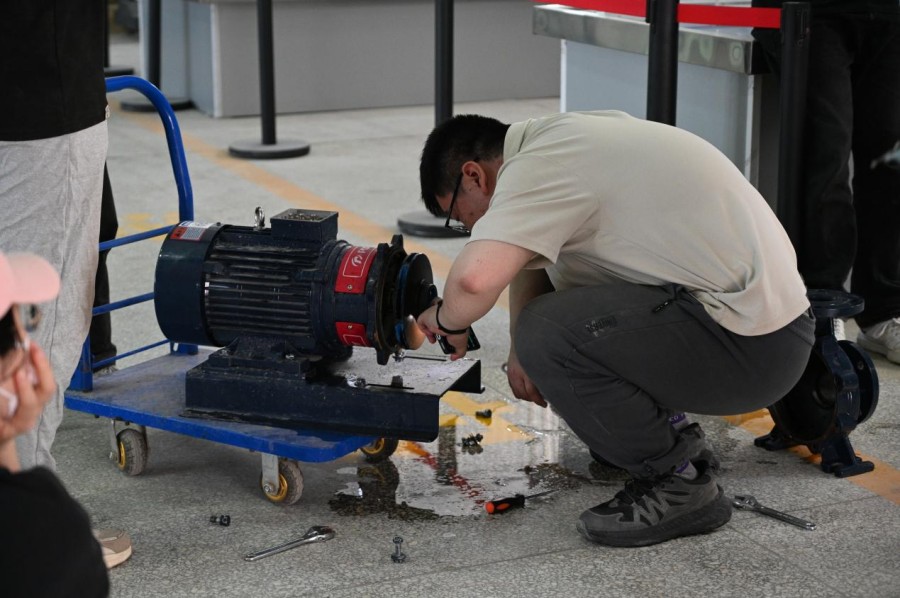 ��Ԓһ����ʹ�c��������潮�� �F������{�У����Ͻ�ˮ���ǻ�����ע���У����