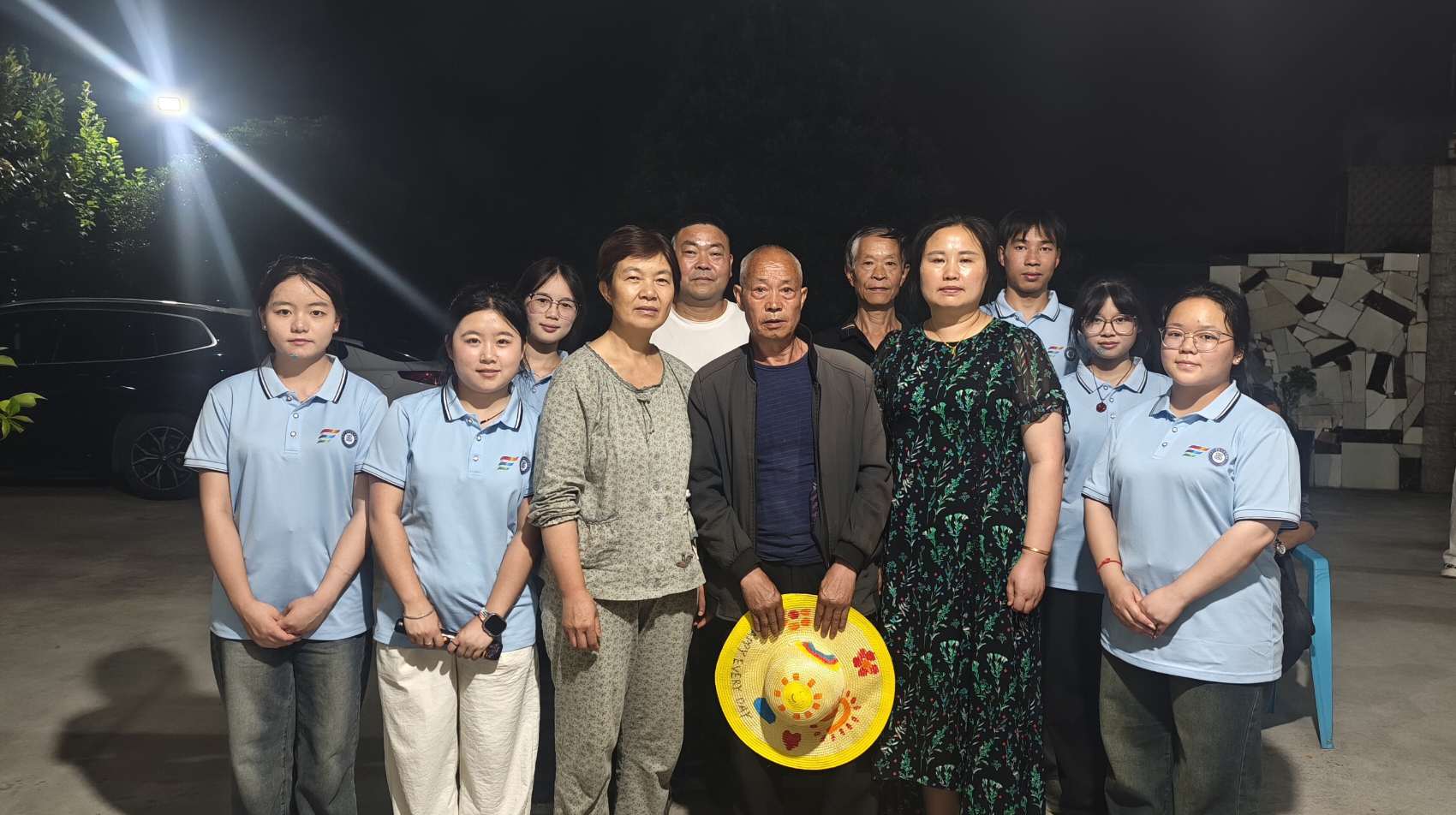 �l���ڼt퍣�7��7�t��̌W�е���ͨԒ���`