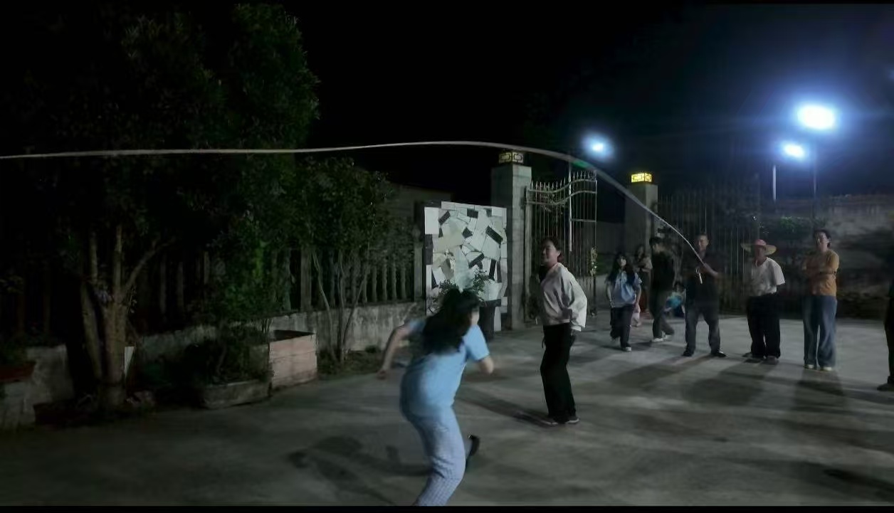 ���ഺ֮�������Z��֮��