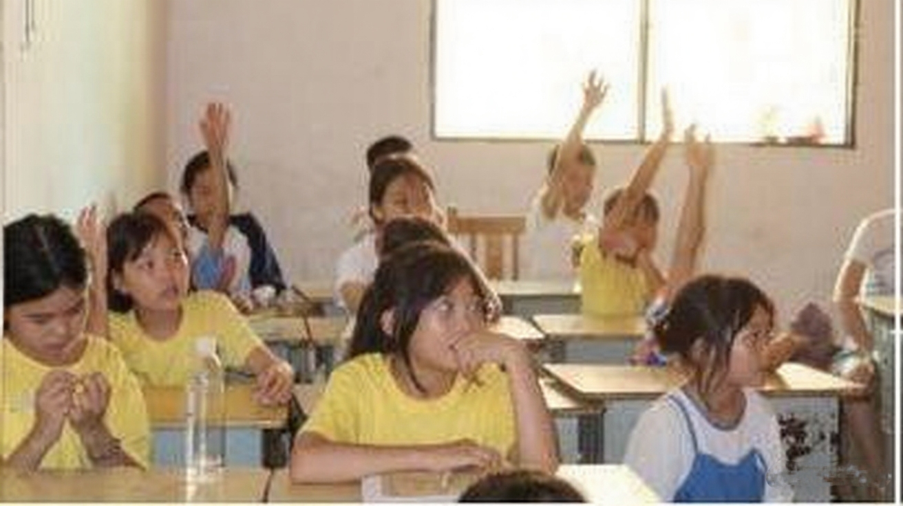 ���ϴ�W�̌WԺ����н�����������F��ȤζӢ�Z�n����� ���|�������� ֮��