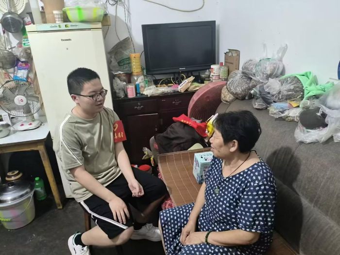 ������^�����_������������ʯ�ʹ�W����Ժͬ�л������R���к��R�Џ���ֵ����^�_չ���p�������